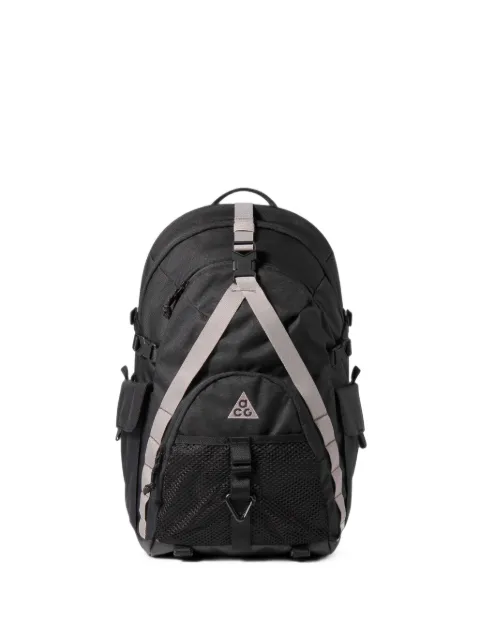 Nike ACG "Daymax” mesh-pocket backpack