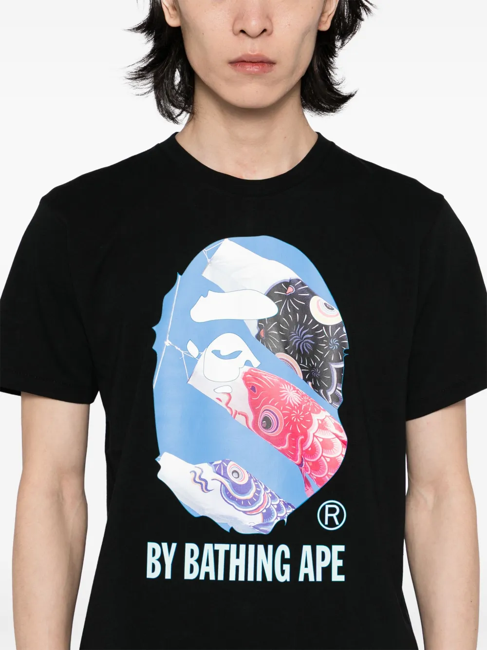 A BATHING APE Carp T-shirt met fotoprint Zwart