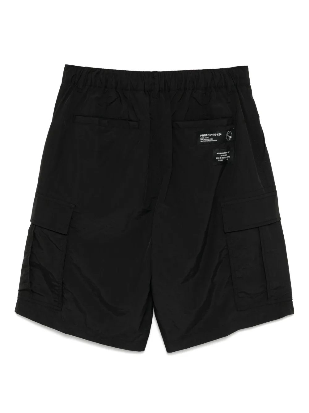 izzue logo-patch cargo shorts | Cargo Shorts | Image 2