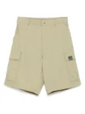 izzue logo-patch shorts - Neutrals