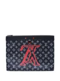 Louis Vuitton Pre-Owned 2018 Apollo clutch bag - Black