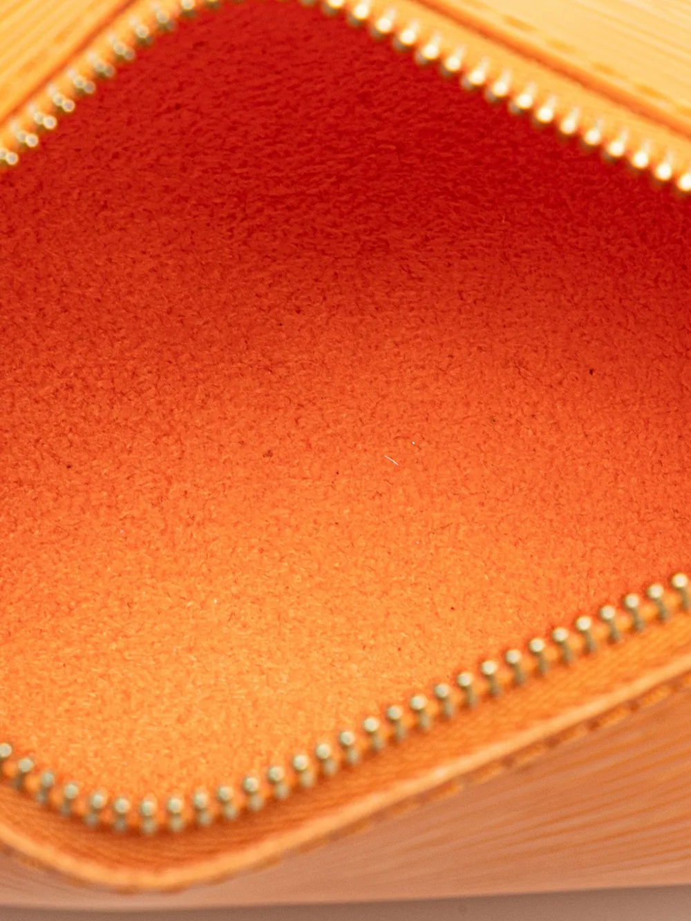 Pre-owned Louis Vuitton 1990-2024 Epi Soufflot Pochette Pouch
