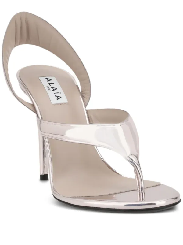 サンダル・ミュール Alaia Tong Sandals 90 Alaïa 90mm Tong Sandals | Black | FARFETCH