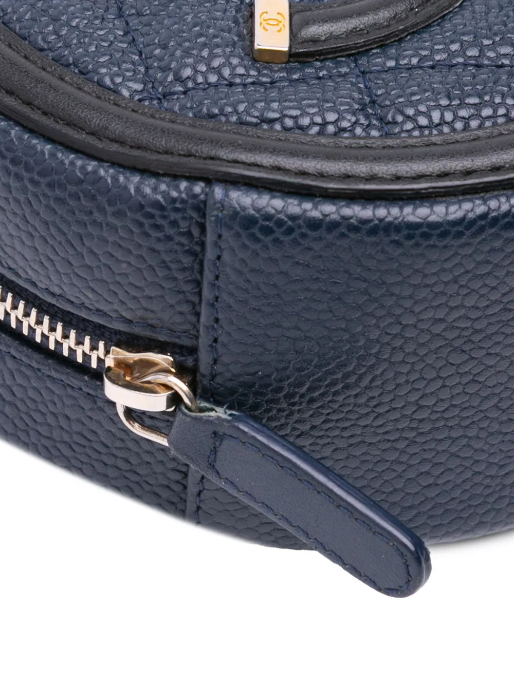 CHANEL Pre-Owned 2019 Caviar CC Filigree Round crossbody bag | Image 7