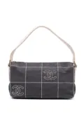 CHANEL Pre-Owned 2003-2004 CC Chocolate Bar Canvas shoulder bag - White