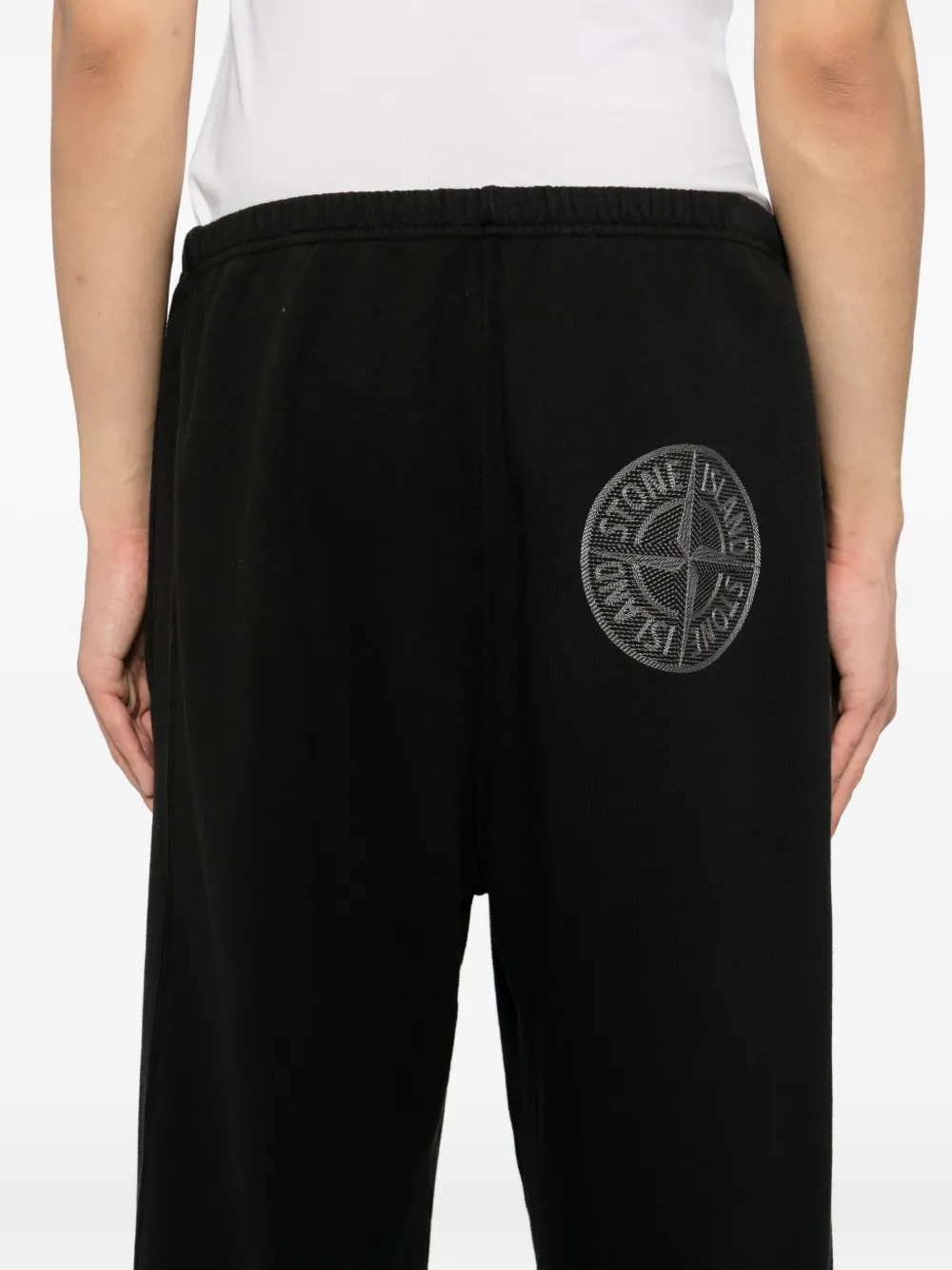 Stone Island Broek met geborduurd logo Zwart