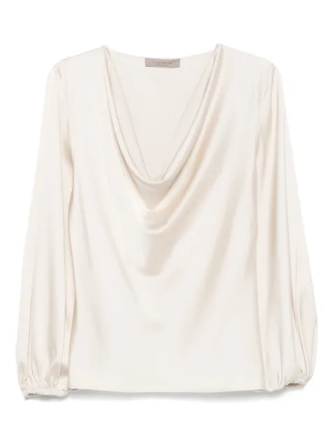 D.Exterior cowl-neck blouse