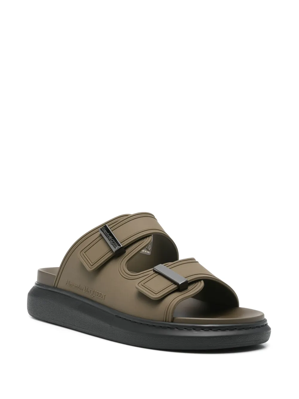 Alexander McQueen logo-engraved sandals - Groen