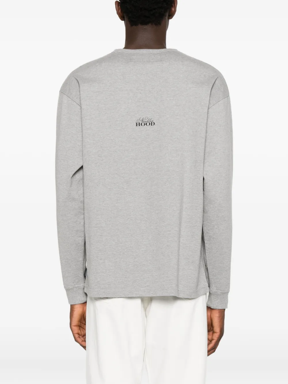 Neighborhood T-shirt met opgestikte zak en lange mouwen Grijs