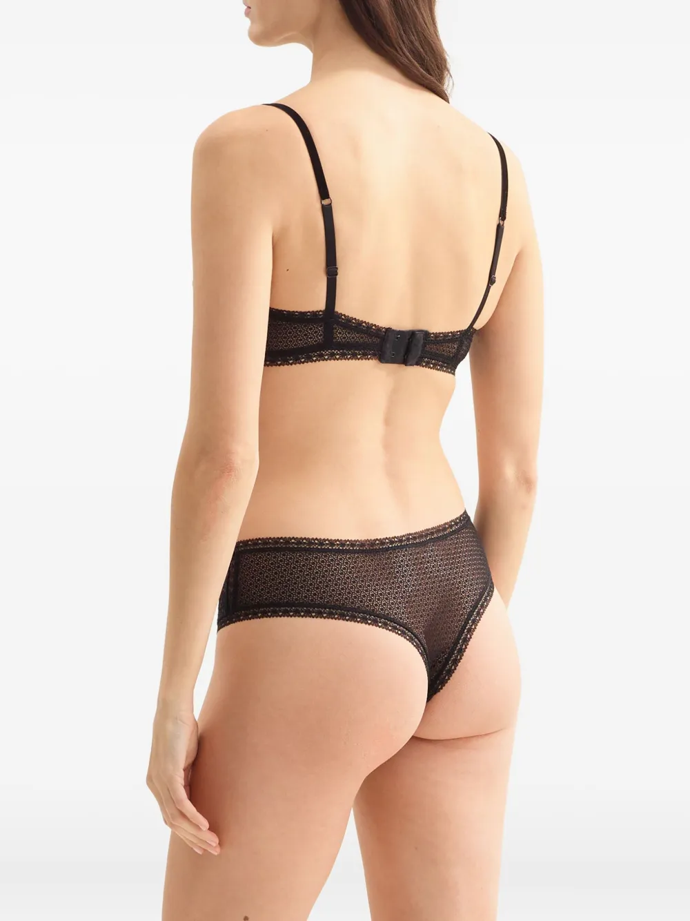 Eres Intriguée Lace Triangle Bra In Black