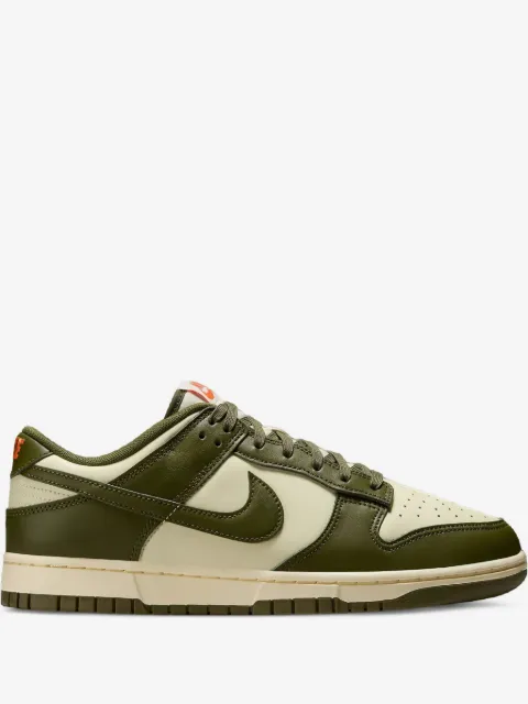 Nike leather panelled low trainers