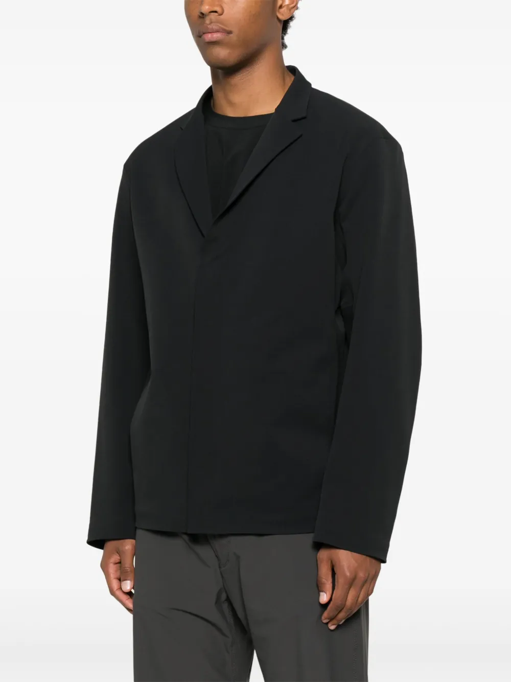 Veilance Blazer met gekerfde kraag Zwart