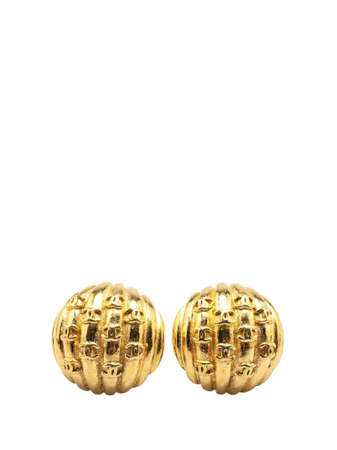 CHANEL Pre-Owned 1980-1990 Gold Plated CC Dome Clip On Earrings costume earrings