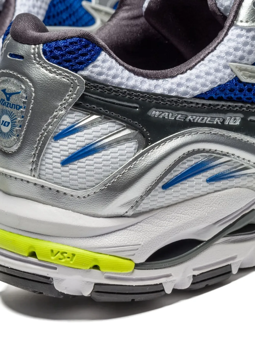 Mizuno Wave Rider 10 sneakers White