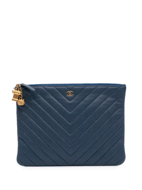 CHANEL Pre-Owned 2018 Medium Chevron Caviar Ancient Greek Charms O Case clutch bag