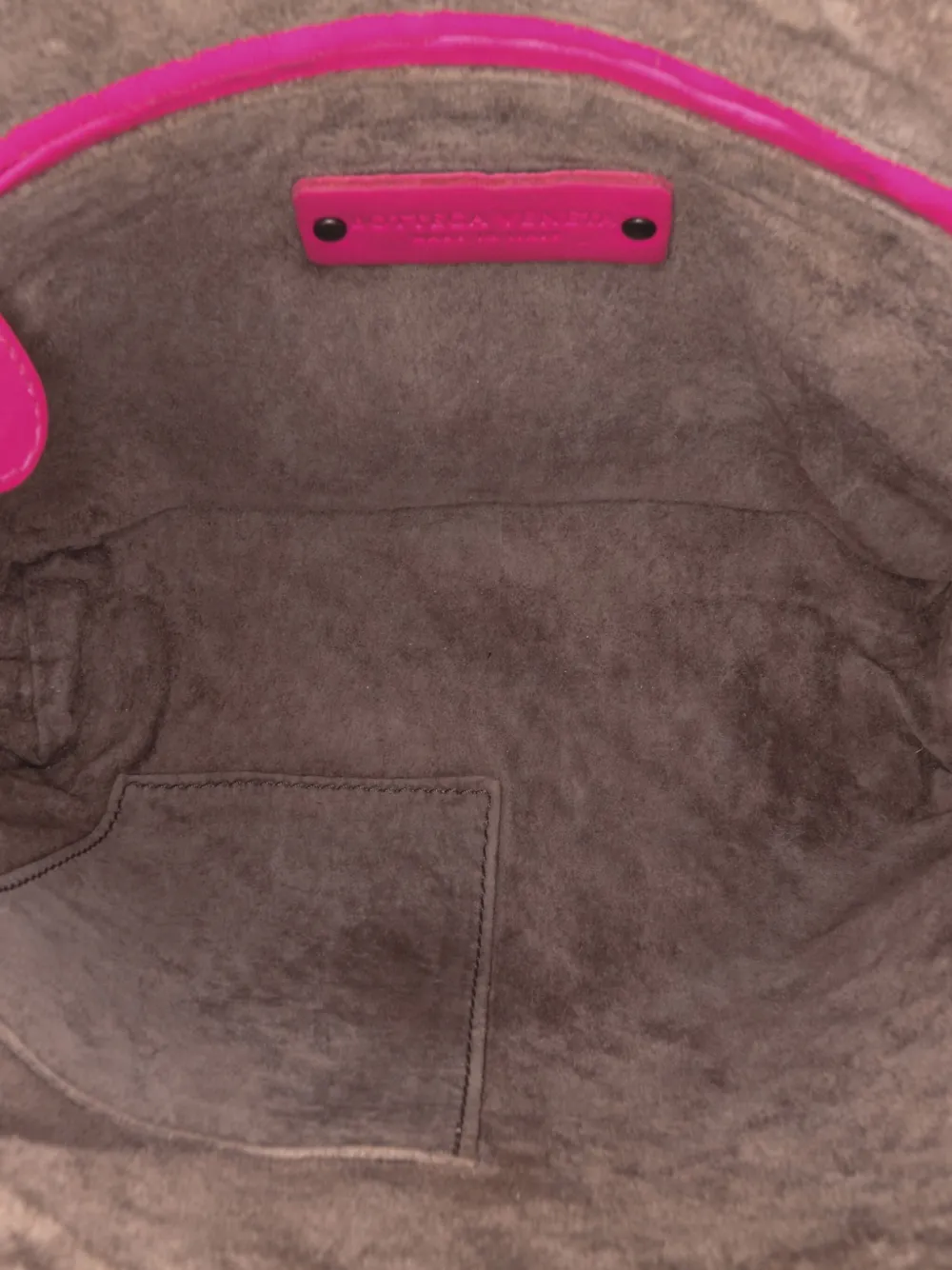 Pre-owned Bottega Veneta 2012-2024 Medium Nappa Intrecciato Nodini Crossbody Bag In Pink