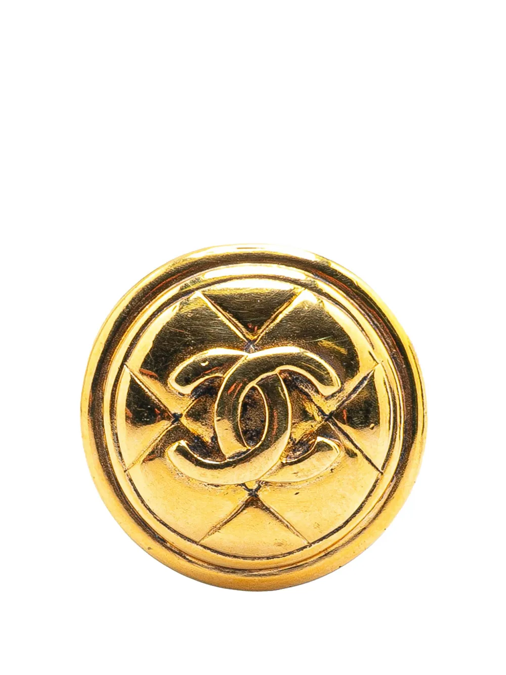 CHANEL Pre-Owned 1970-1980 ゴールドプレーテッド ココマーク マトラッセ ラウンド コスチューム ブローチ - CHANEL Pre-Owned 1970-1980 ゴールドプレーテッド ココマーク マトラッセ ラウンド コスチューム ブローチ -