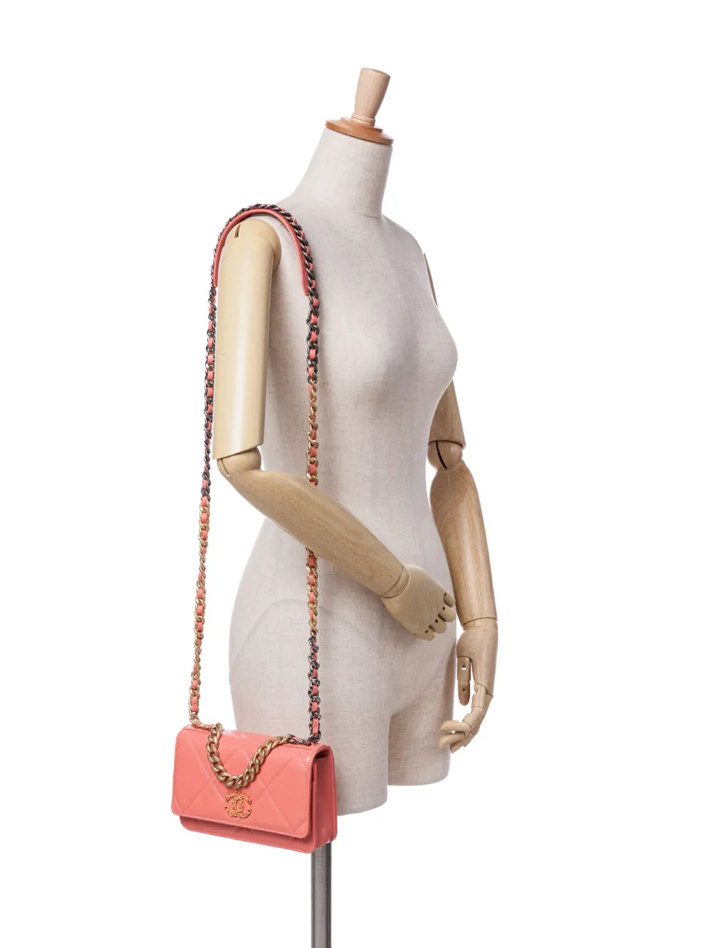 Pre-owned Chanel 2020 Quilted Lambskin 19 Wallet On Chain Satchel