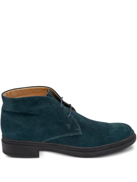 AccessXPrive suede boots