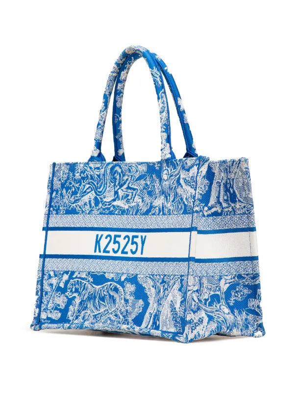 トートバッグ Dioriviera Dior Book Tote Toile de Jouy Sauvage bag Medium Dior Medium Dioriviera Toile De Jouy Book Tote Gray – DAC