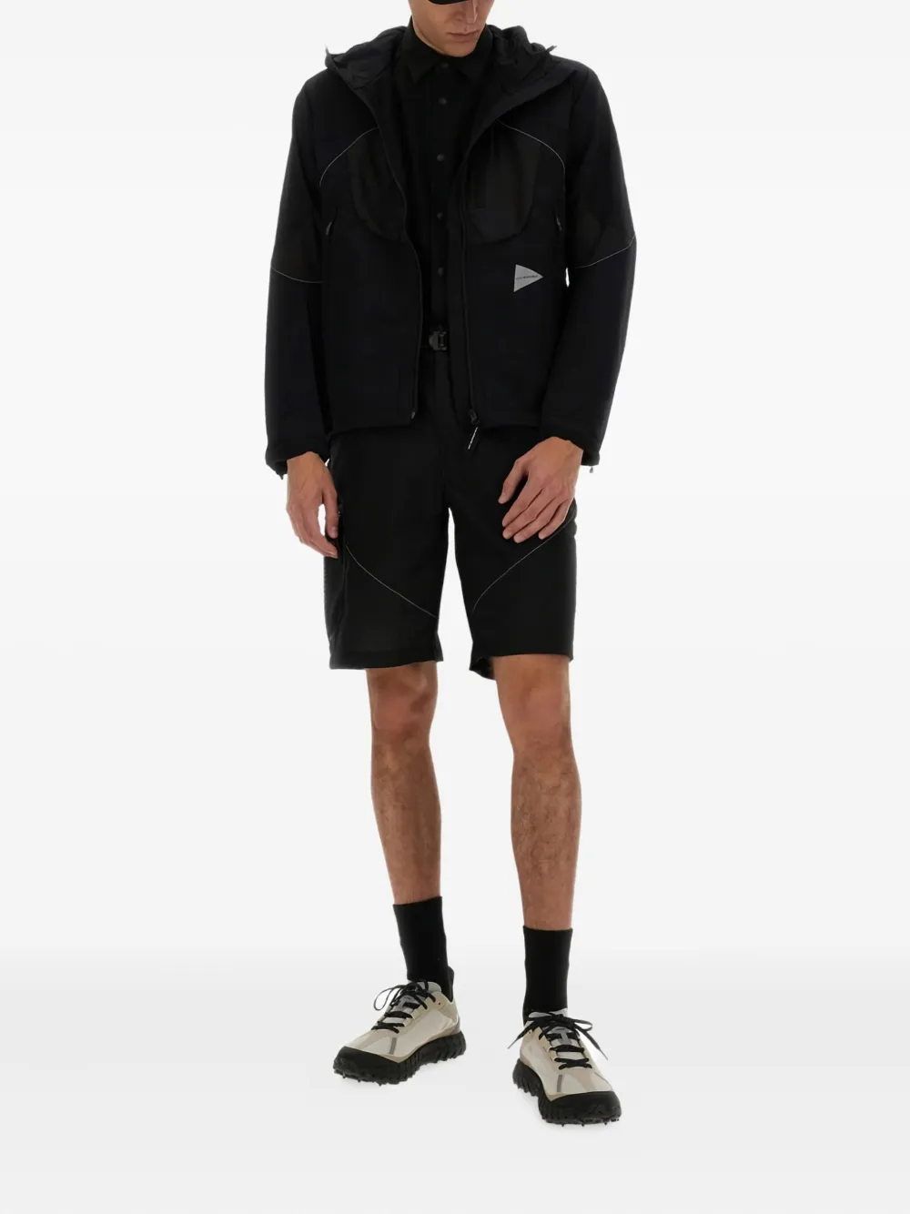 and Wander Jack met capuchon en vlakken Zwart