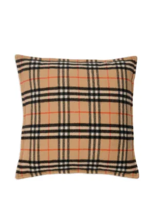 Burberry Cushions for Women - Shop on FARFETCH