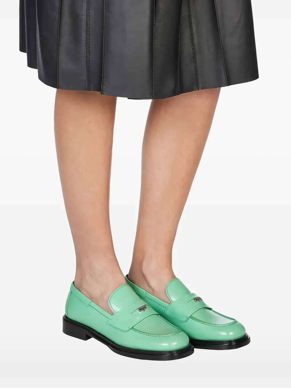 Ferragamo Leren loafers met penny-bandje Groen