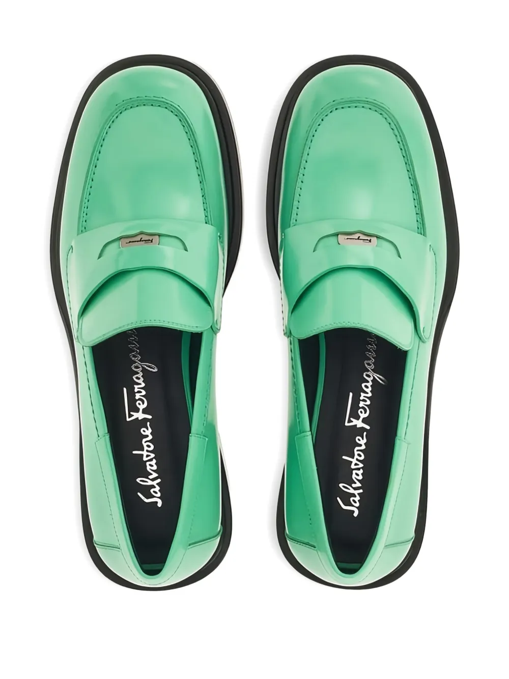 Ferragamo Leren loafers met penny-bandje Groen
