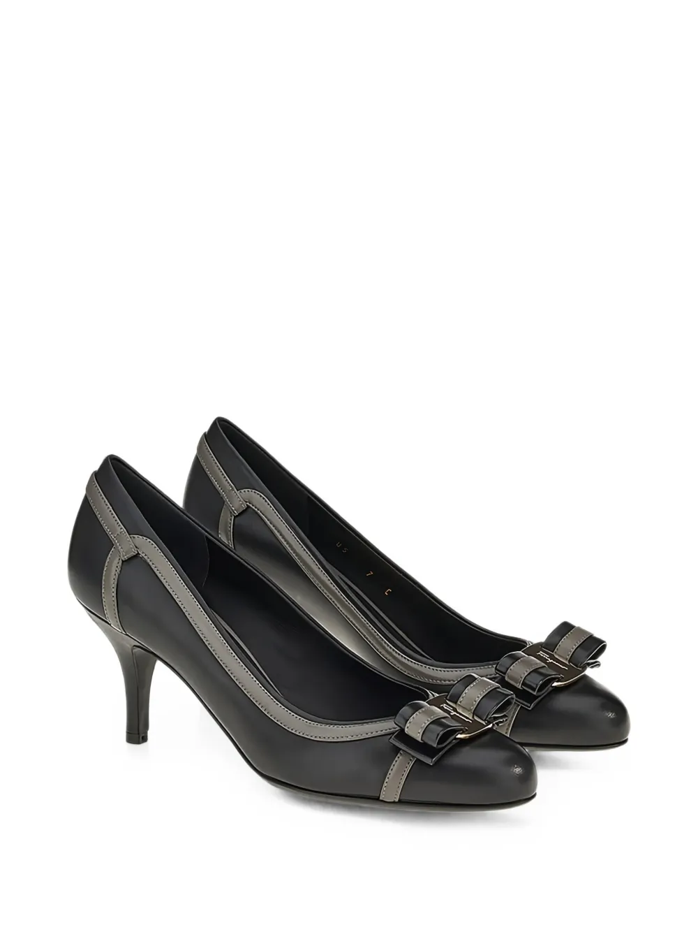 Ferragamo Vara bow pumps - Schwarz