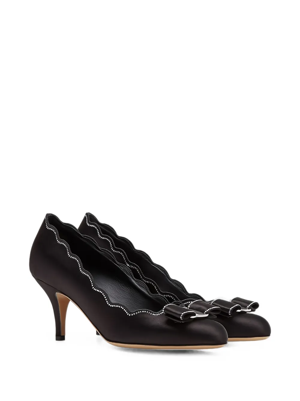 Ferragamo Vara bow scalloped pumps Zwart