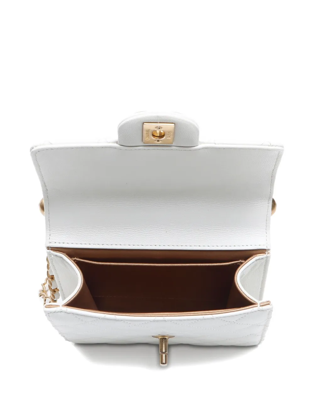 Pre-owned Chanel 2019-2020 Matelassé Shoulder Bag In White