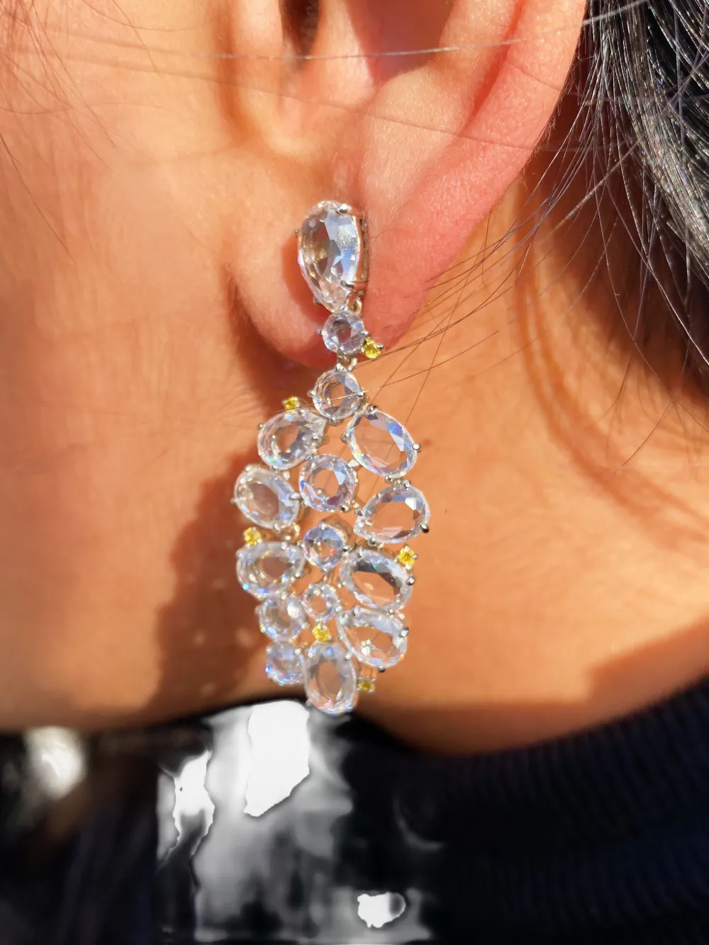 Juwelina Paris Sorrelli Rose Earrings