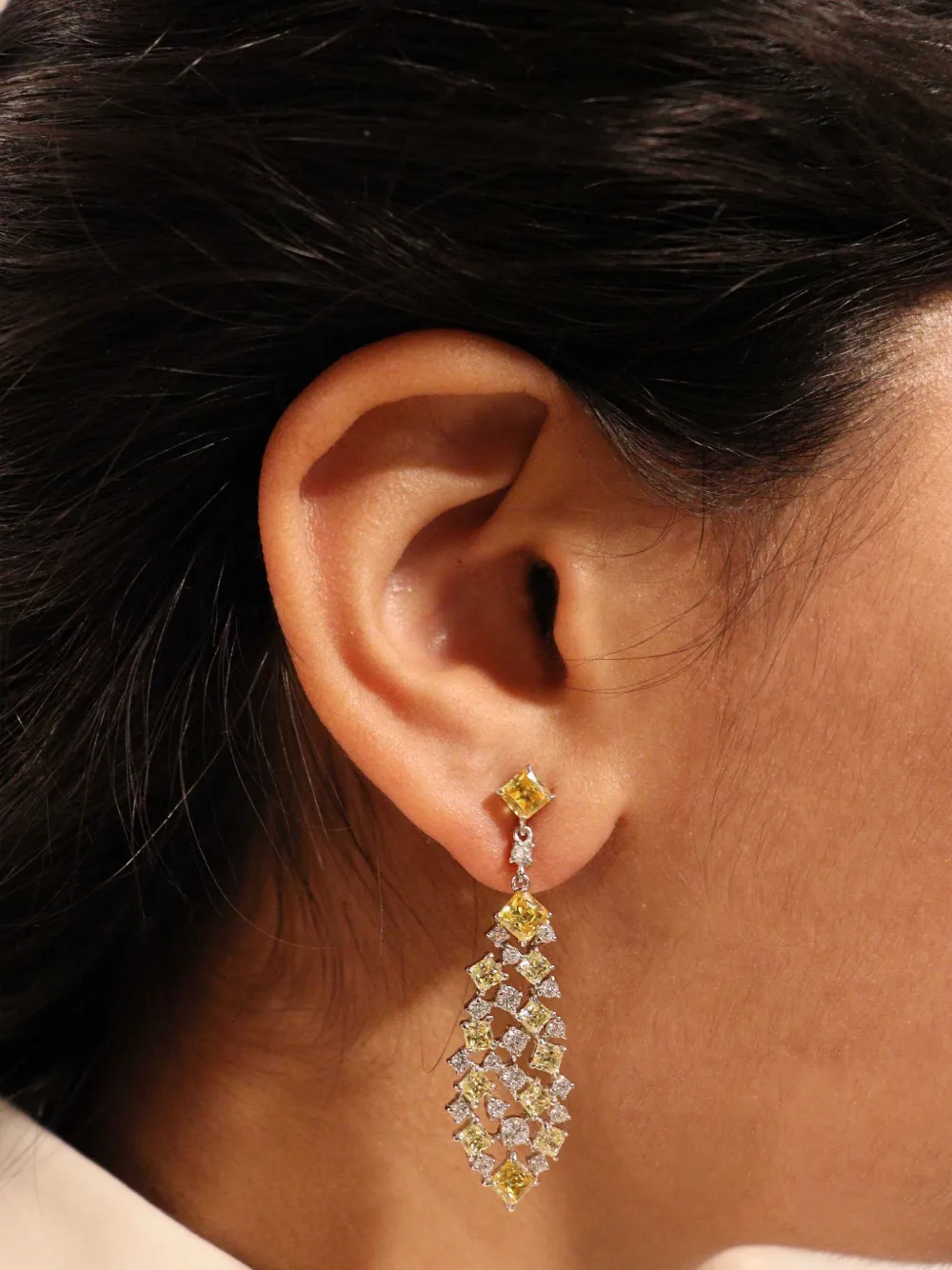 Shop Juwelina Paris Gerbera Earrings
