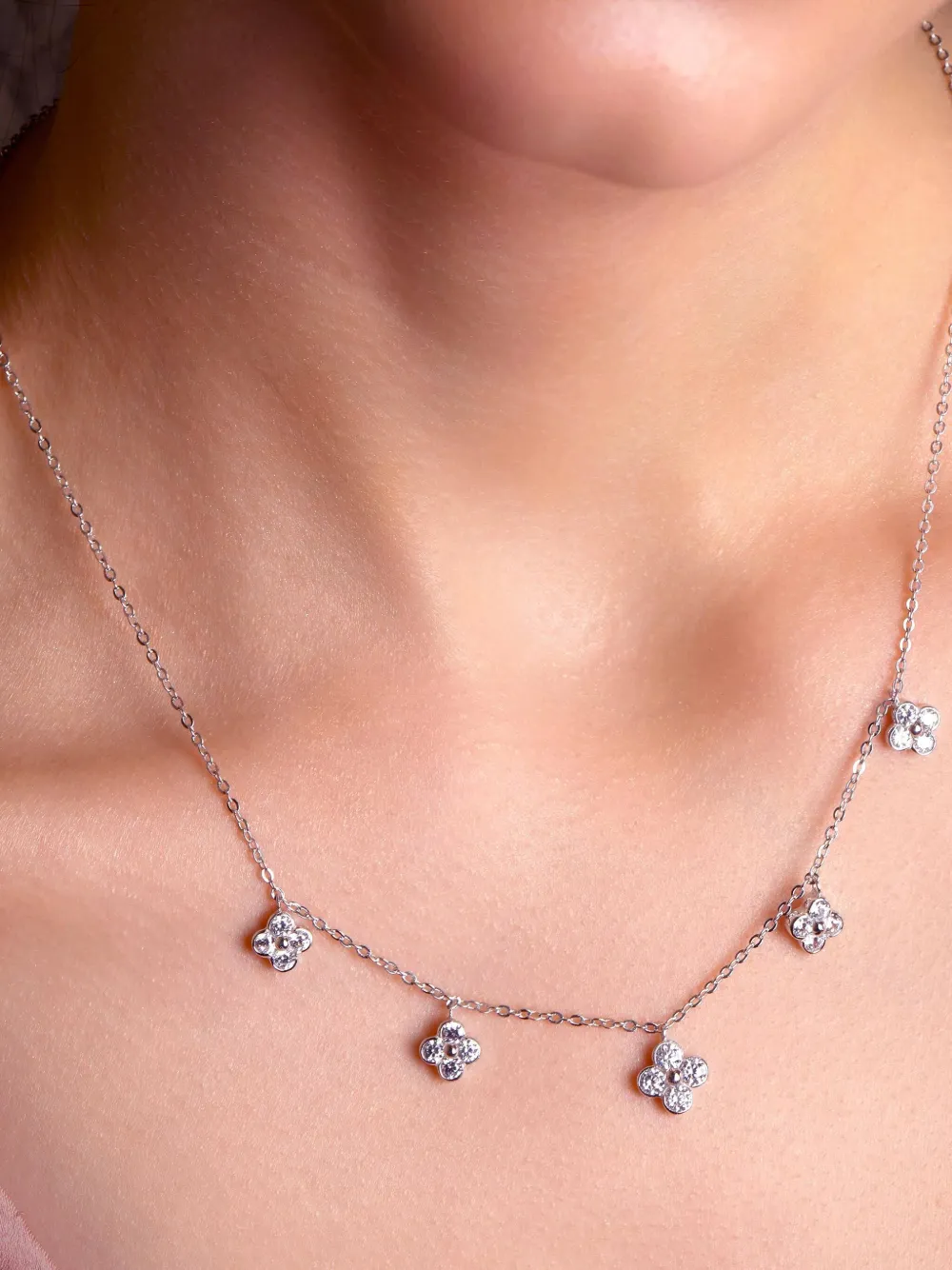 Juwelina Paris Frivole necklace - Zilver
