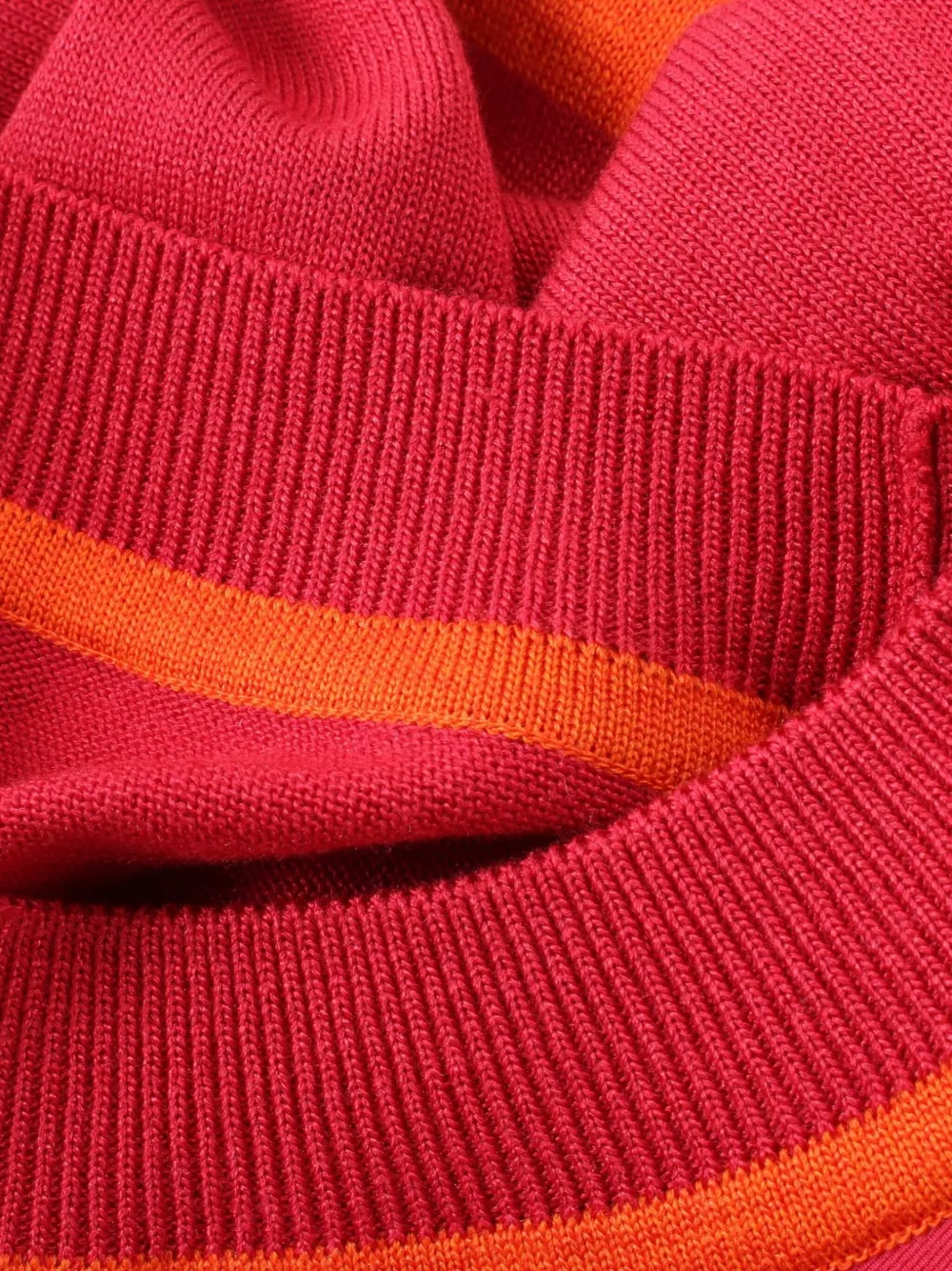 Pre-owned Hermes 2010s Fantaisie Silk T-shirt