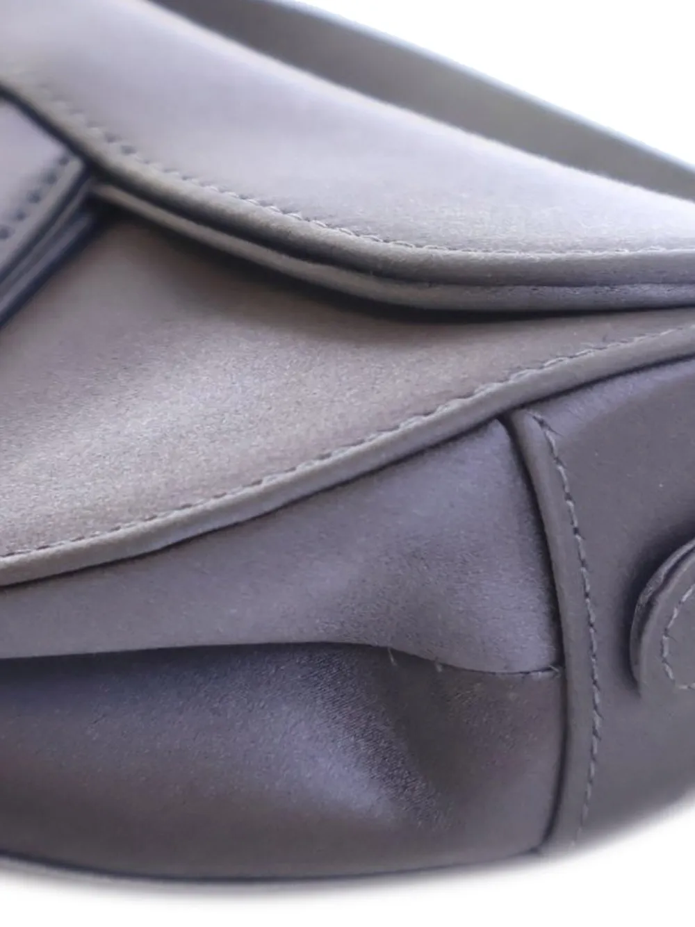 Christian Dior Pre-Owned 2000-2024 Mini Satin Crystal Embellished Saddle satchel | Pre-Owned | Image 2