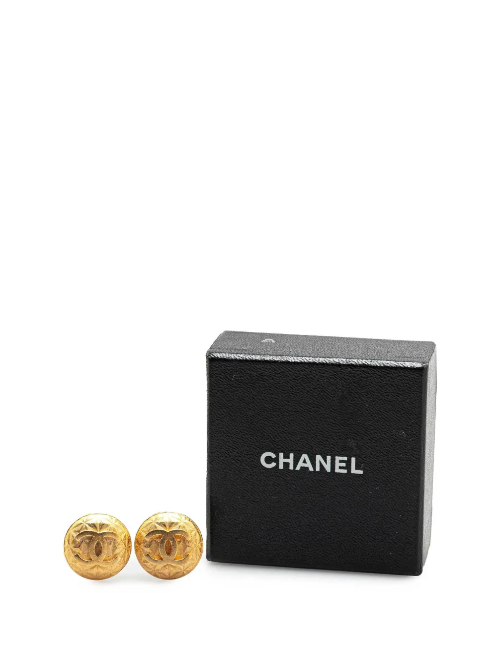 Pre-owned Chanel 1995 Gold Plated Quilted Cc Clip On Earrings Costume Earrings