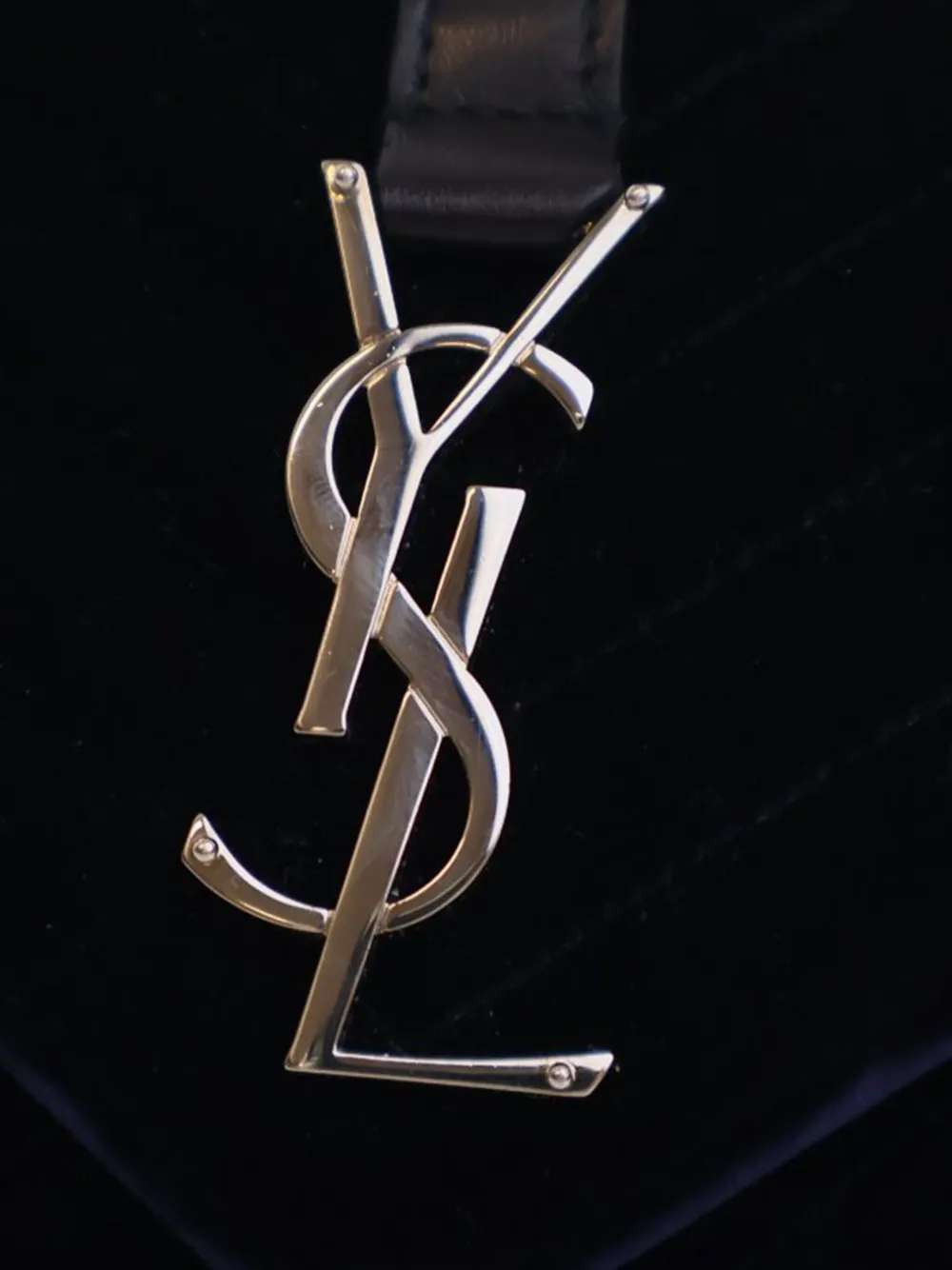 Pre-owned Saint Laurent 2019 Small Velvet Triquilt Monogram Envelope Bag Crossbody Bag