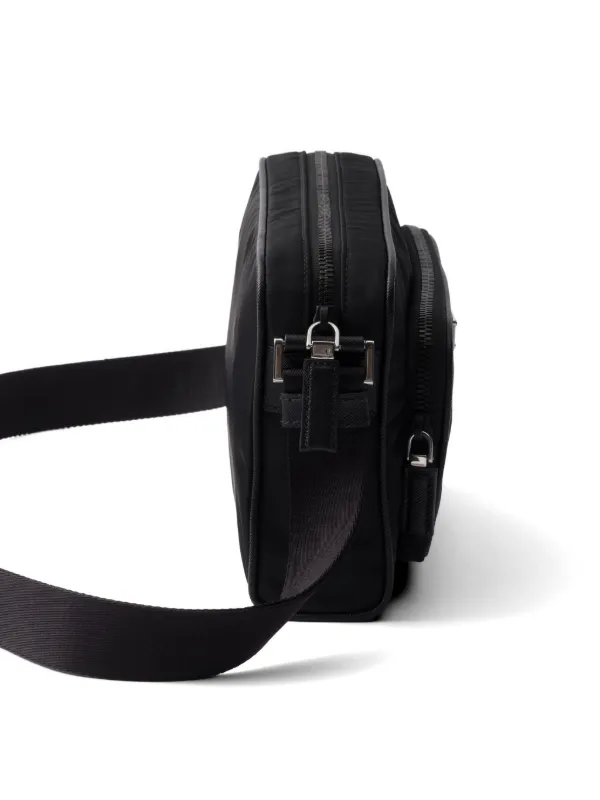 Prada Re-Nylon メッセンジャーバッグ | ブラック | FARFETCH JP