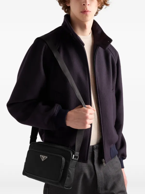 Prada Re-Nylon メッセンジャーバッグ | ブラック | FARFETCH JP