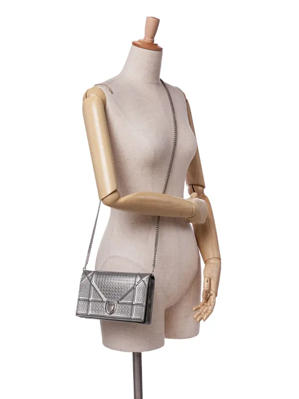 Christian Dior Pre-Owned 2017 Metallic Patent Microcannage