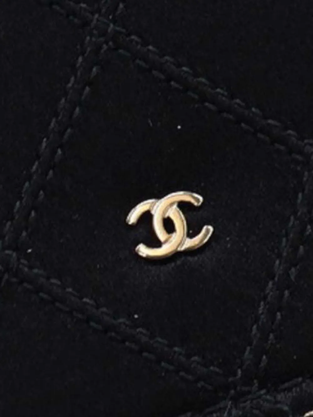 Pre-owned Chanel 2011 Bicolor Satin Diamond Stitch Wallet On Chain Crossbody Bag