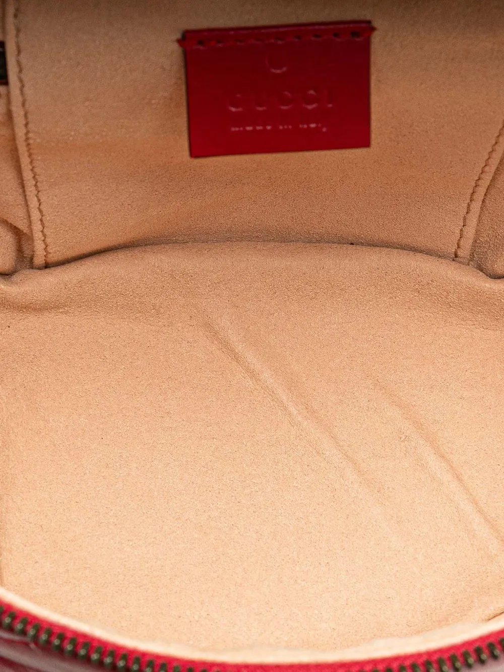Gucci Pre-Owned Zaino GG Marmont con design rotondo Matelasse in pelle 2016-2024 | Image 5