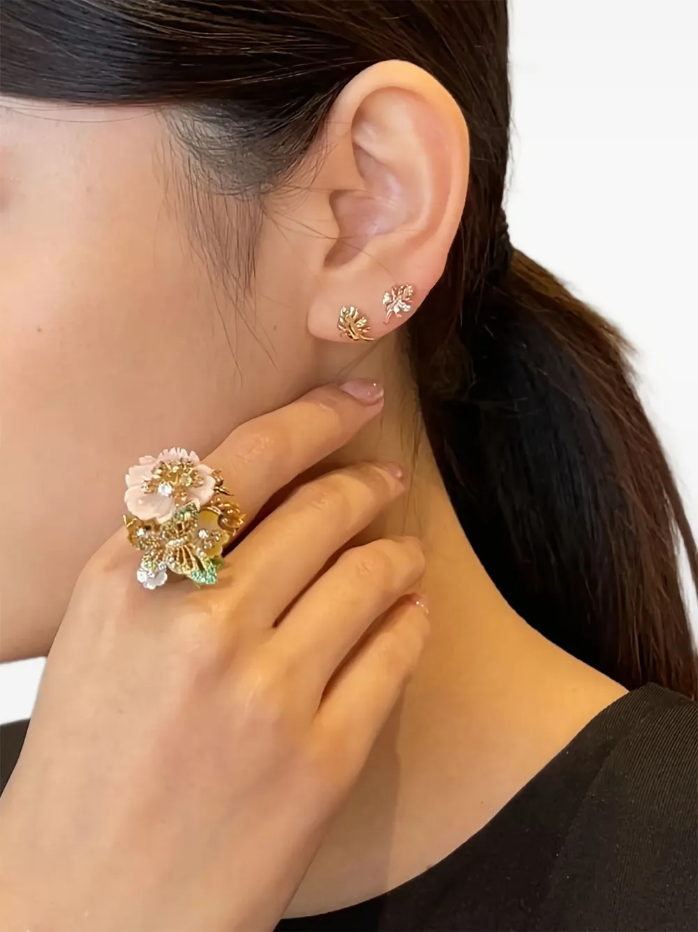 Anabela Chan 18K gold Palm diamond earrings | Fine Jewelry | Image 2