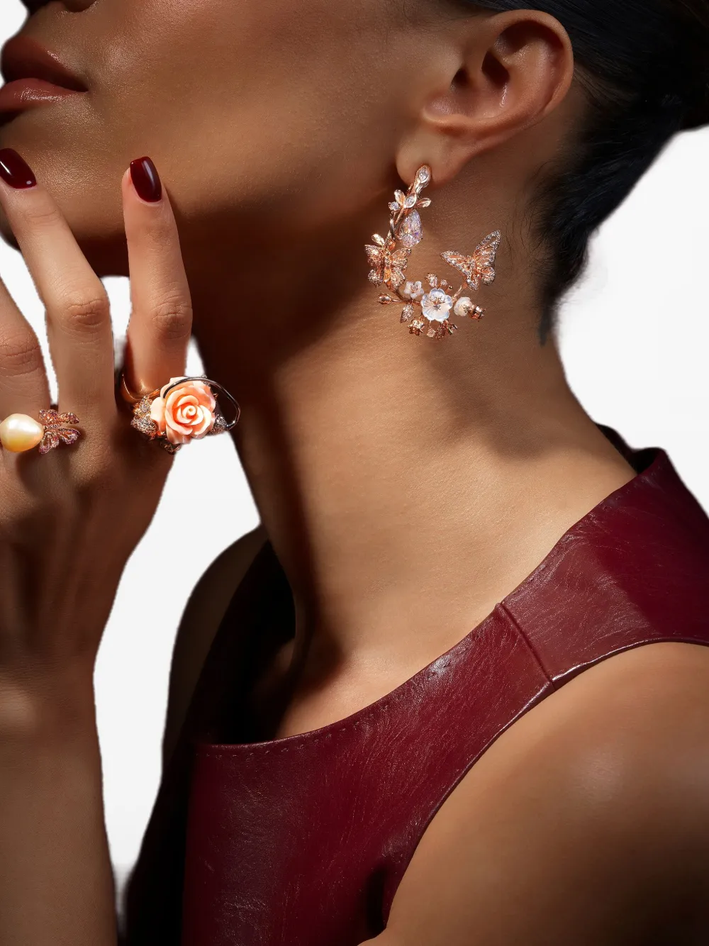 Anabela Chan 18K rose gold Butterfly Garland earrings | Image 2