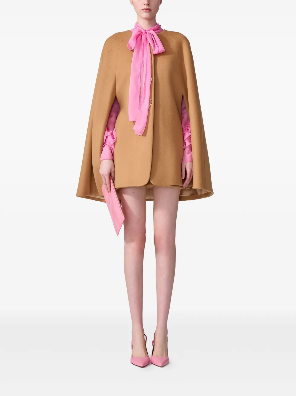 Carolina Herrera Wollen cape Beige