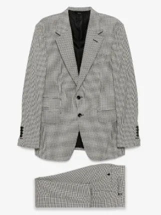 TOM FORD