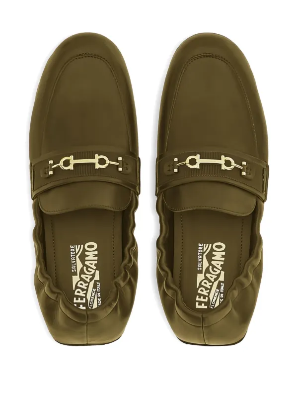 NEW SALVATORE FERRAGAMO men\'s penny-slot leather loafers in green Ferragamo Embossed Crocodile Effect Leather Loafers | Green  main image 4