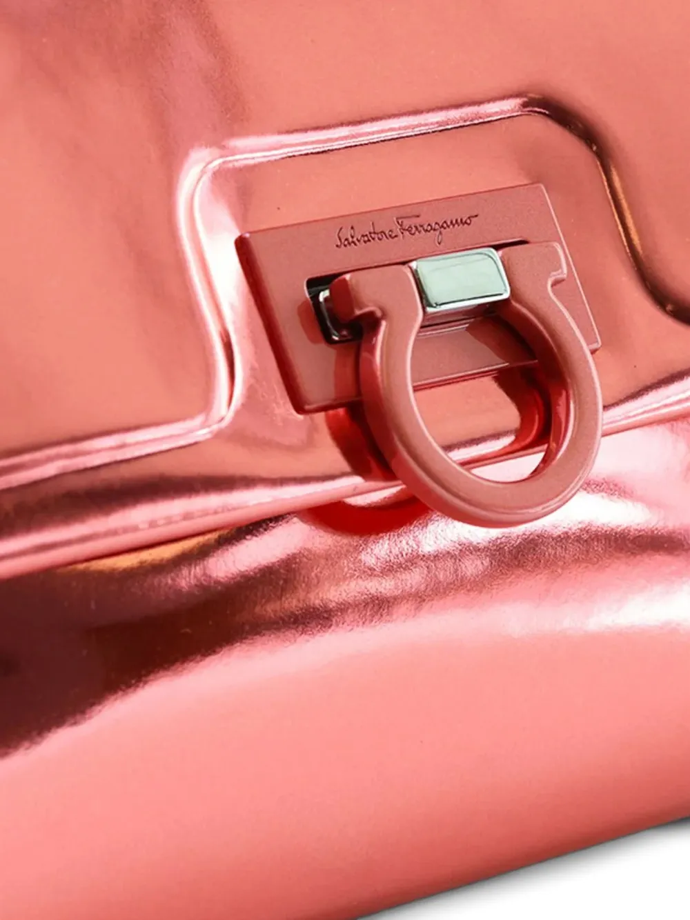 Ferragamo Schoudertas met handvat Roze