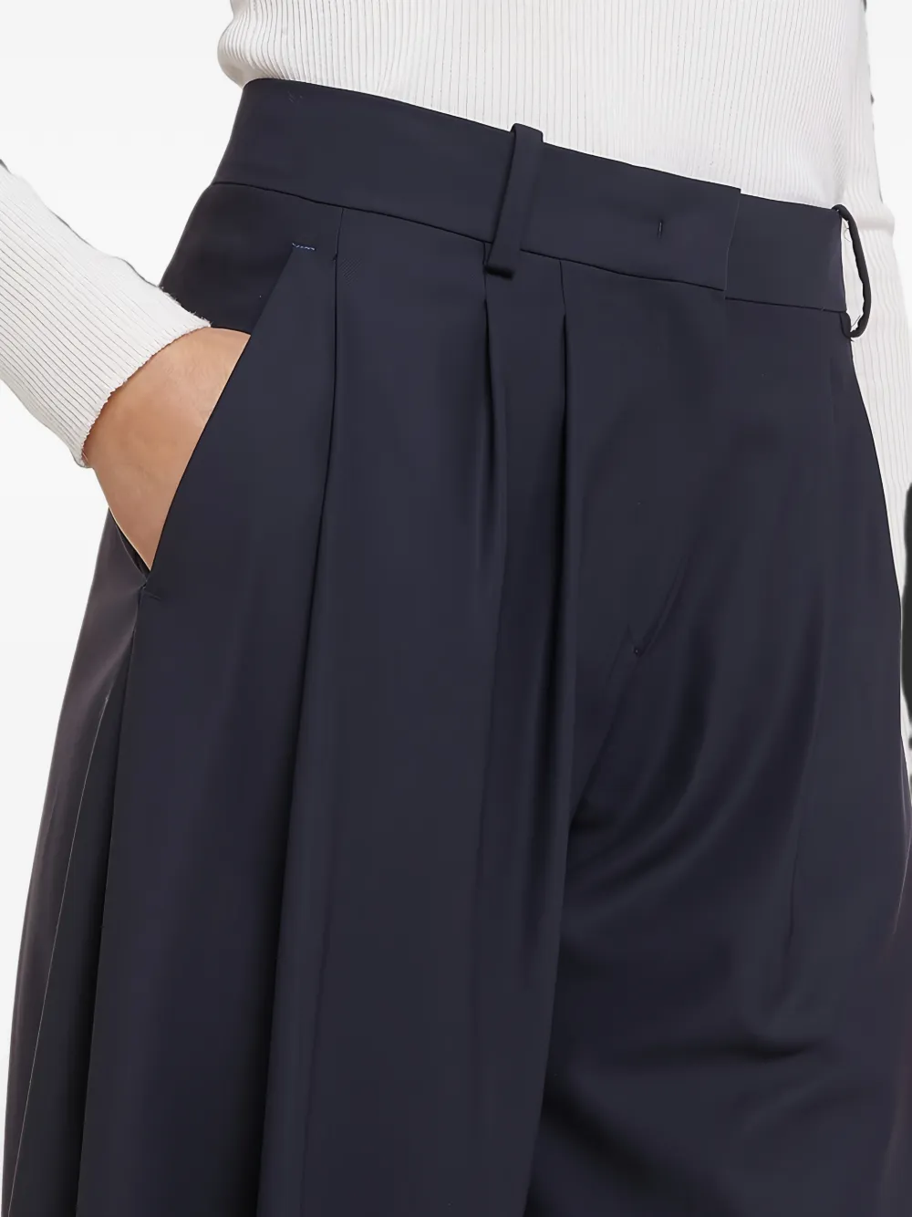 Ferragamo Plooibroek met toelopende pijpen Blauw